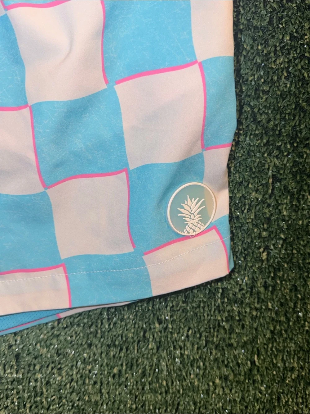 Chubbies “The Pawns” Swim Trunks Teal Blue & White Checkerboard with Pink Sz XL